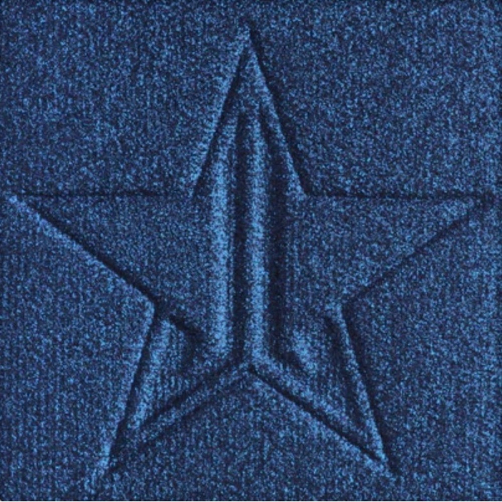 Jeffree Star Artistry Single Eyeshadow in Winter Wind (deep metallic ocean blue)